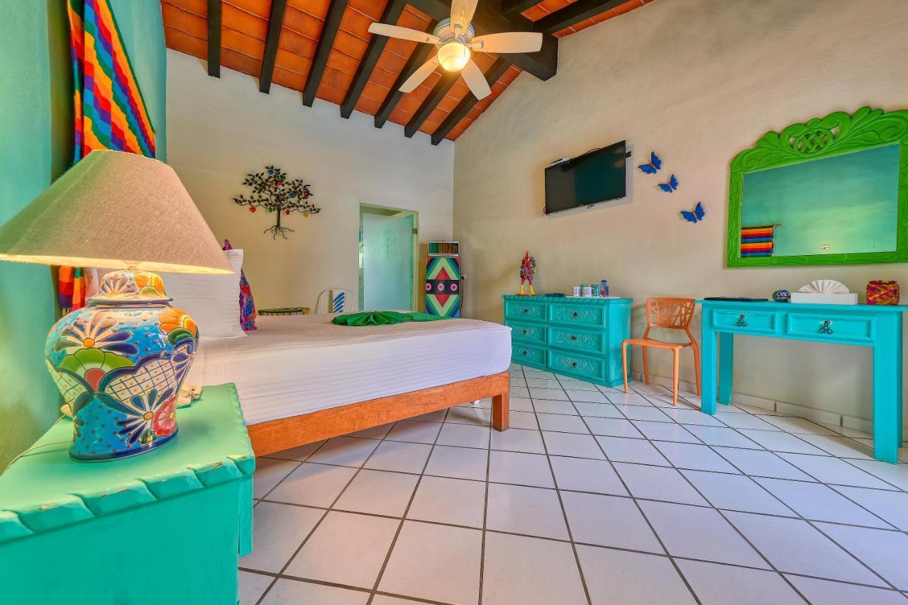 Casa Maria Hotel Boutique & Gallery Adults Only بويرتو فالارتا المظهر الخارجي الصورة
