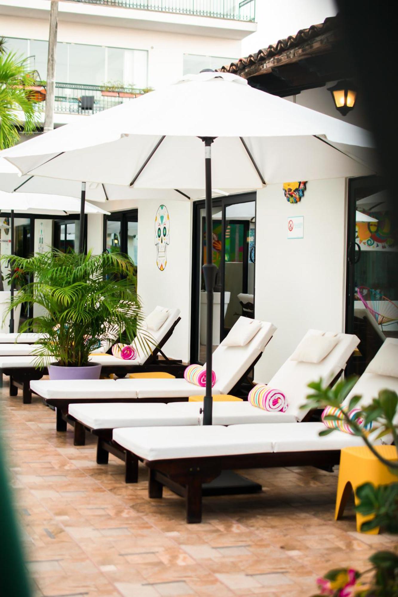 Casa Maria Hotel Boutique & Gallery Adults Only بويرتو فالارتا المظهر الخارجي الصورة